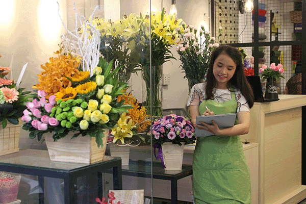 tại sao chọn cửa hàng hoa tươi tân bình